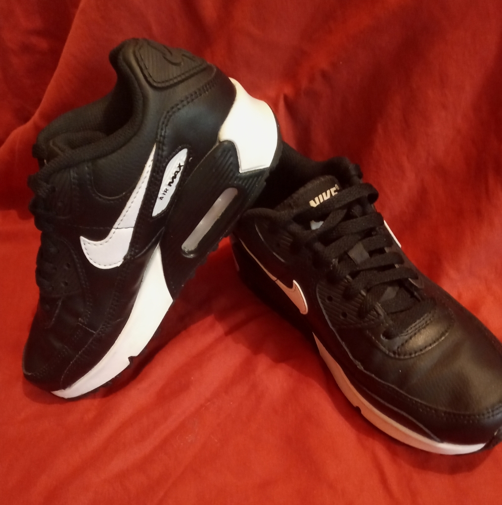 Nike Air Max size 3.5y
